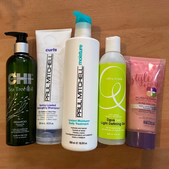 Accessories - NWT curly hair/moisture care professional products